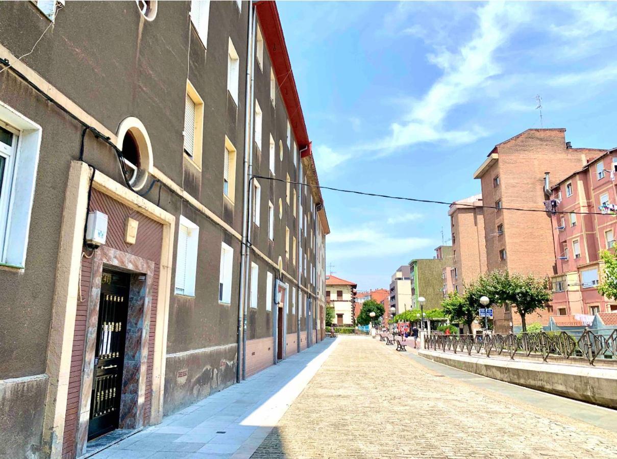 Bilbao-Barakaldo Cerca Del Bec 5'/ A 15' De Bilbaoアパートメント エクステリア 写真